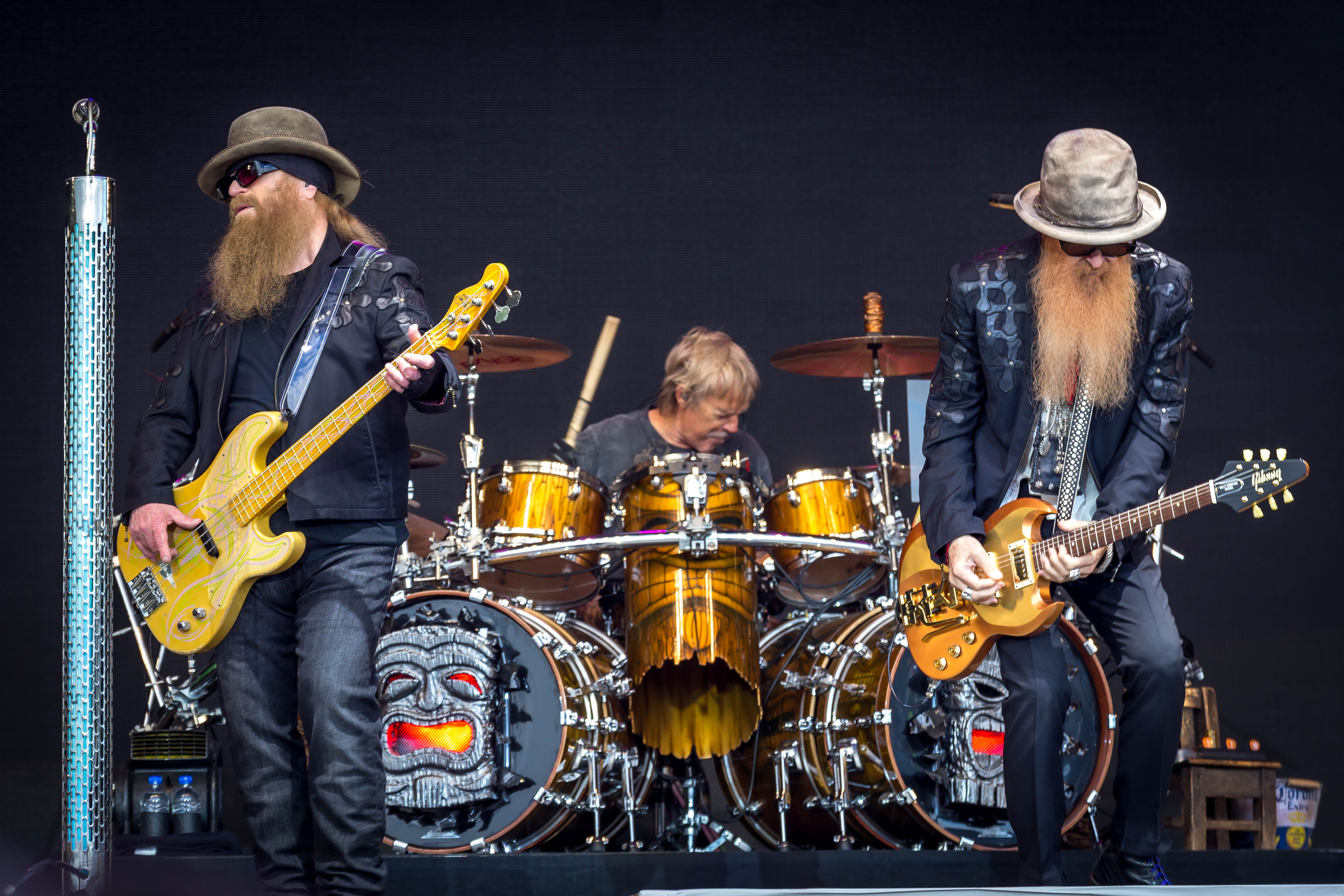 ZZ Top performing on tour